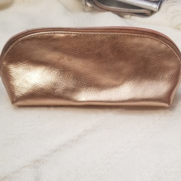 Morphe Handbags - Morphe Rose Gold Makeup Bag